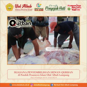 1-Suasana-Pemotongan-Hewan-Qurban