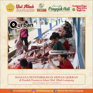 30-Suasana-Pemotongan-Hewan-Qurban