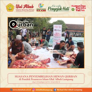 7-Suasana-Pemotongan-Hewan-Qurban